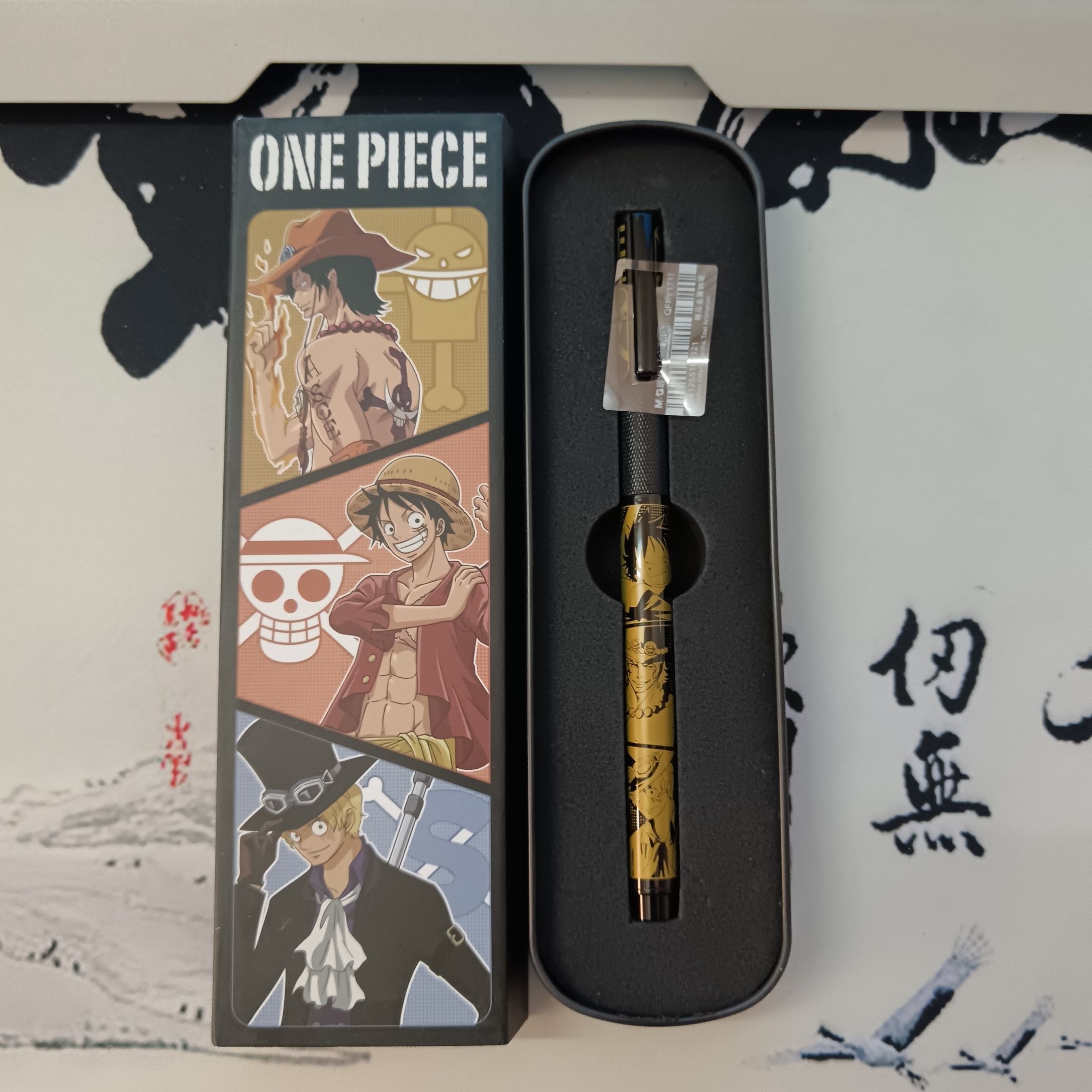 One Piece Monkey D Luffy anime - Premium Anime Merchandise ulasan dan harga